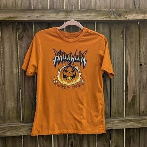 Wonder Nation Orange, Black, & Purple Halloween World Tour Short Sleeve T-shirt